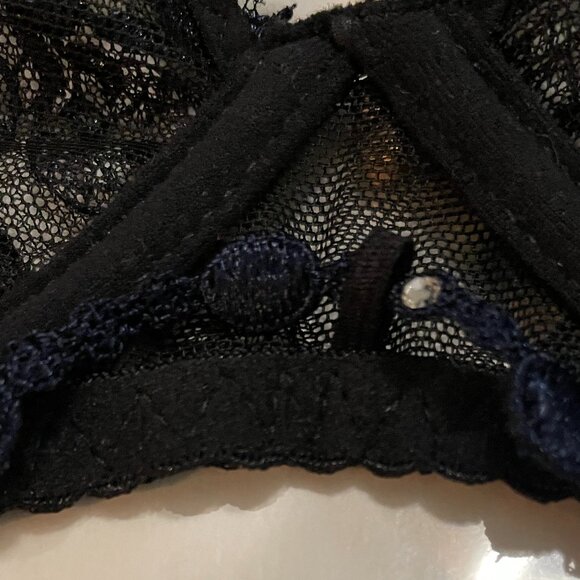 AUBADE Amour Precieux Triangle Underwire Bra in Cosmic Blue Size 40C NWT - Picture 13 of 14